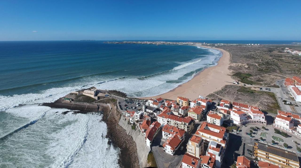 Surf And Stones Apartment Пеніші Екстер'єр фото