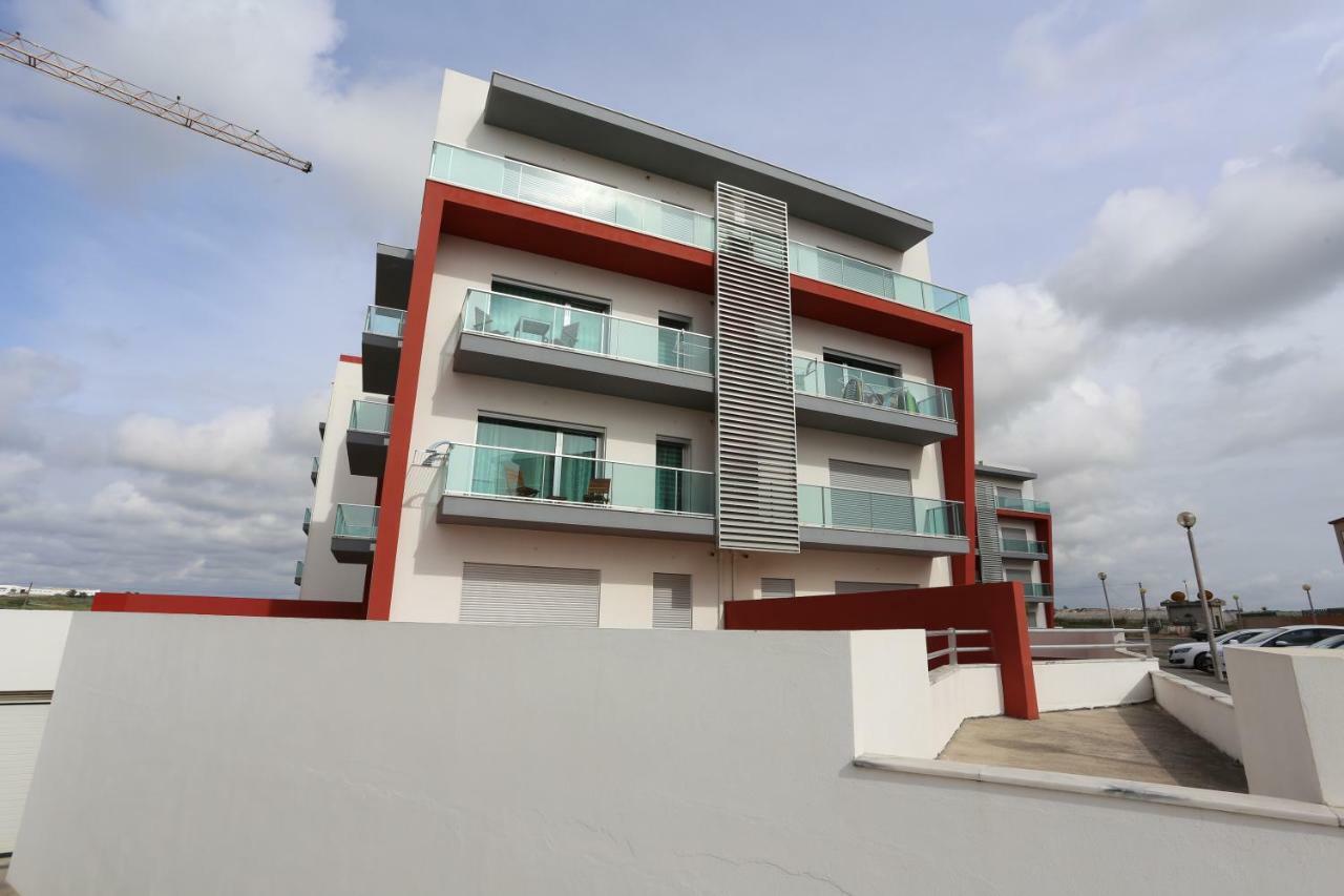 Surf And Stones Apartment Пеніші Екстер'єр фото